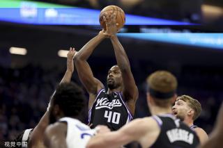 球队对抗中 球队对抗中