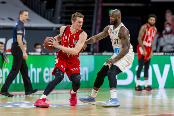 地点和时间 地点和时间