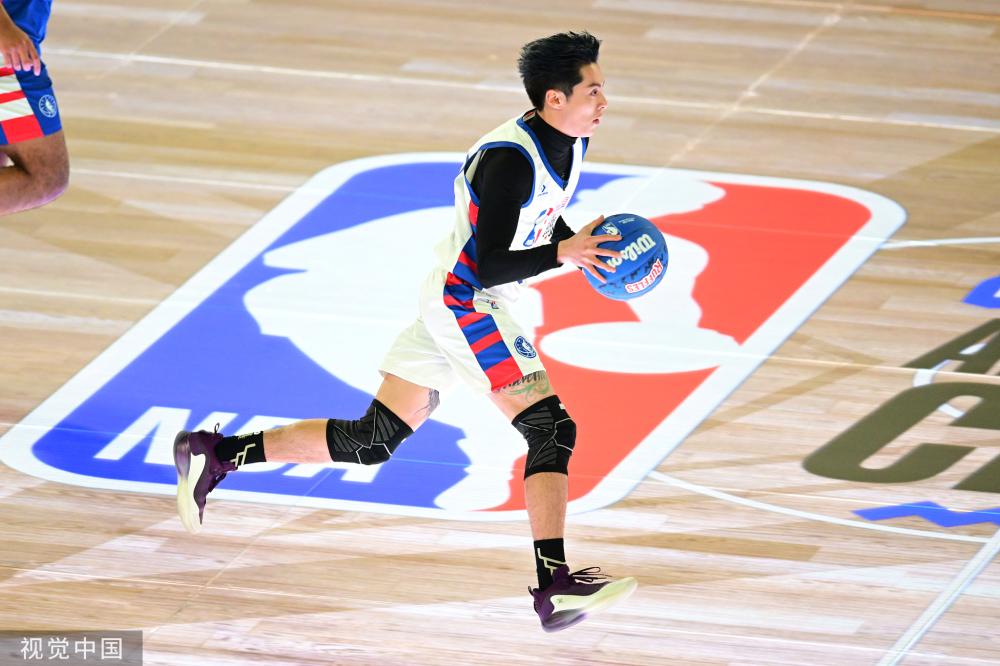 浦在锋线中 浦在锋线中