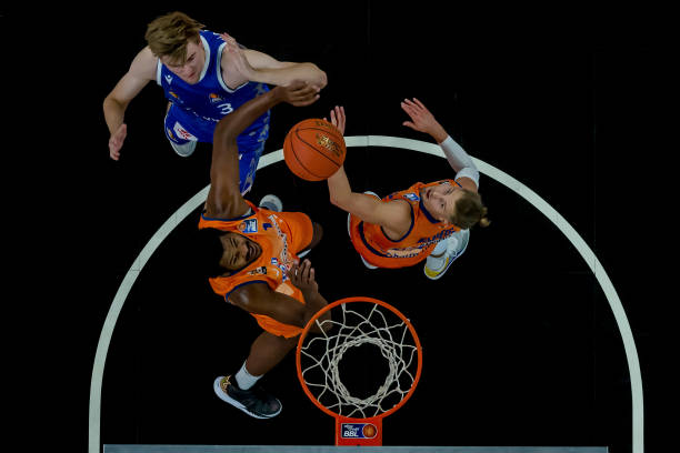 狼队补时噩 狼队补时噩